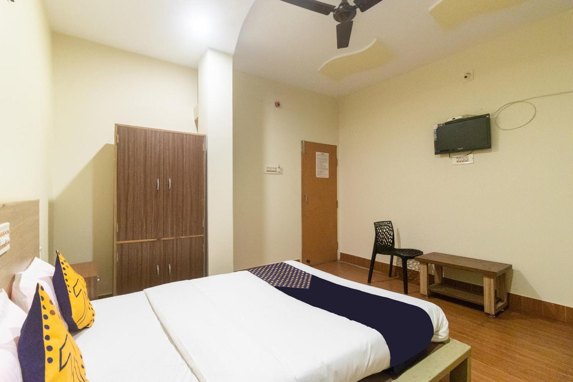 Spot On Prabir Residency Inn Urali ภายนอก รูปภาพ